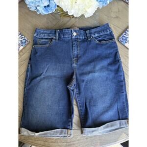 Chico’s Women’s 10 Inch Inseam Dark Denim Roll Cuff Bermuda Shorts Size 1